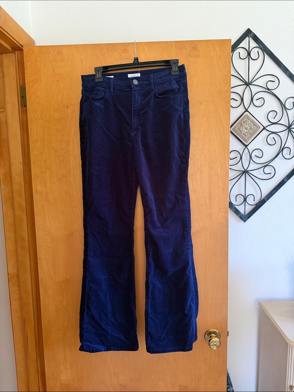 Loft outlet Women's Navy velvet high rise Flare Pants